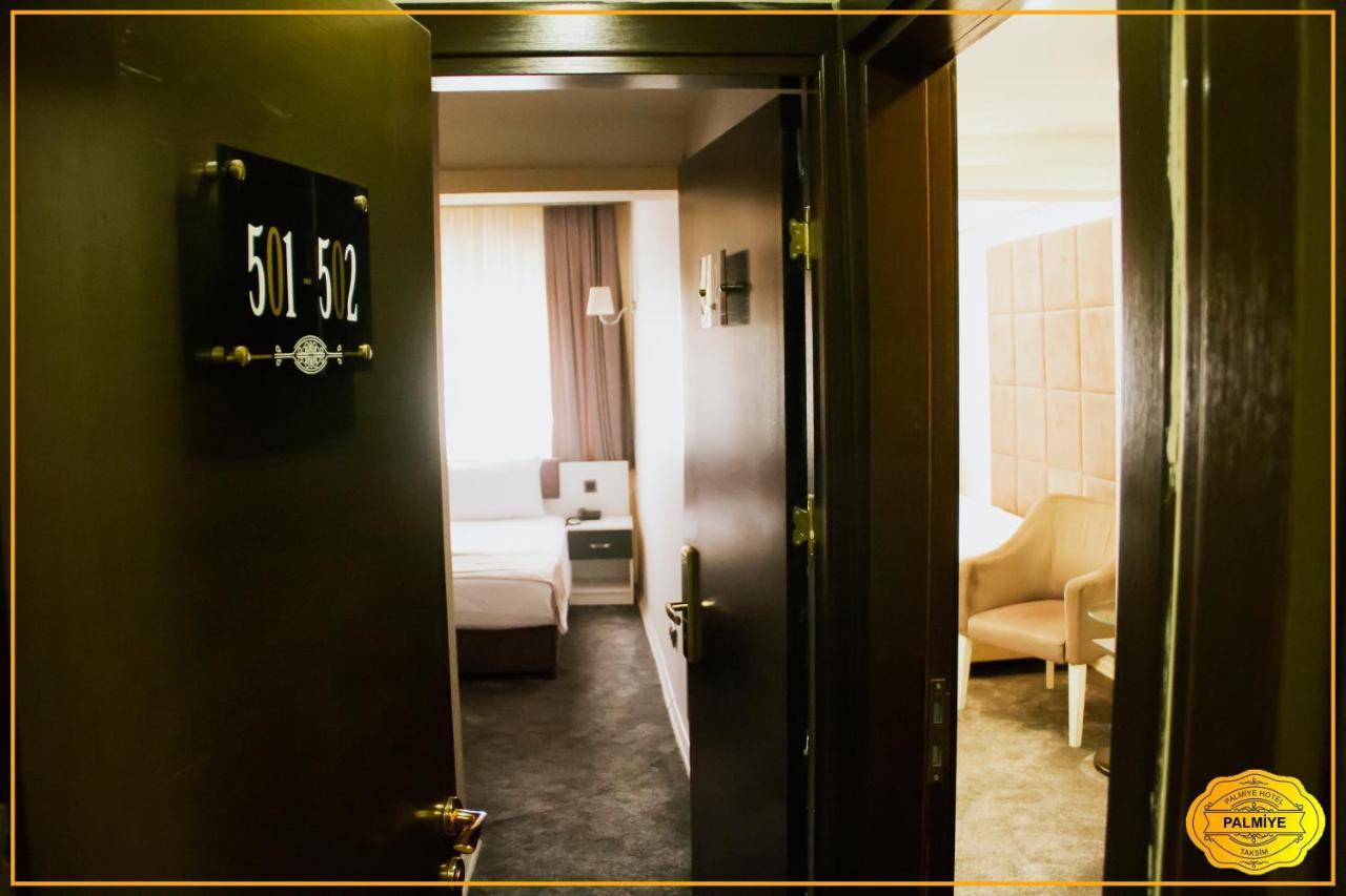 Hotel Taksim Home Istanboel Buitenkant foto