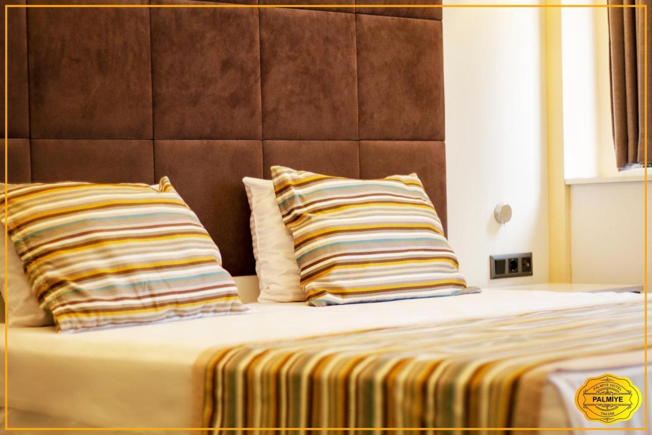 Hotel Taksim Home Istanboel Buitenkant foto
