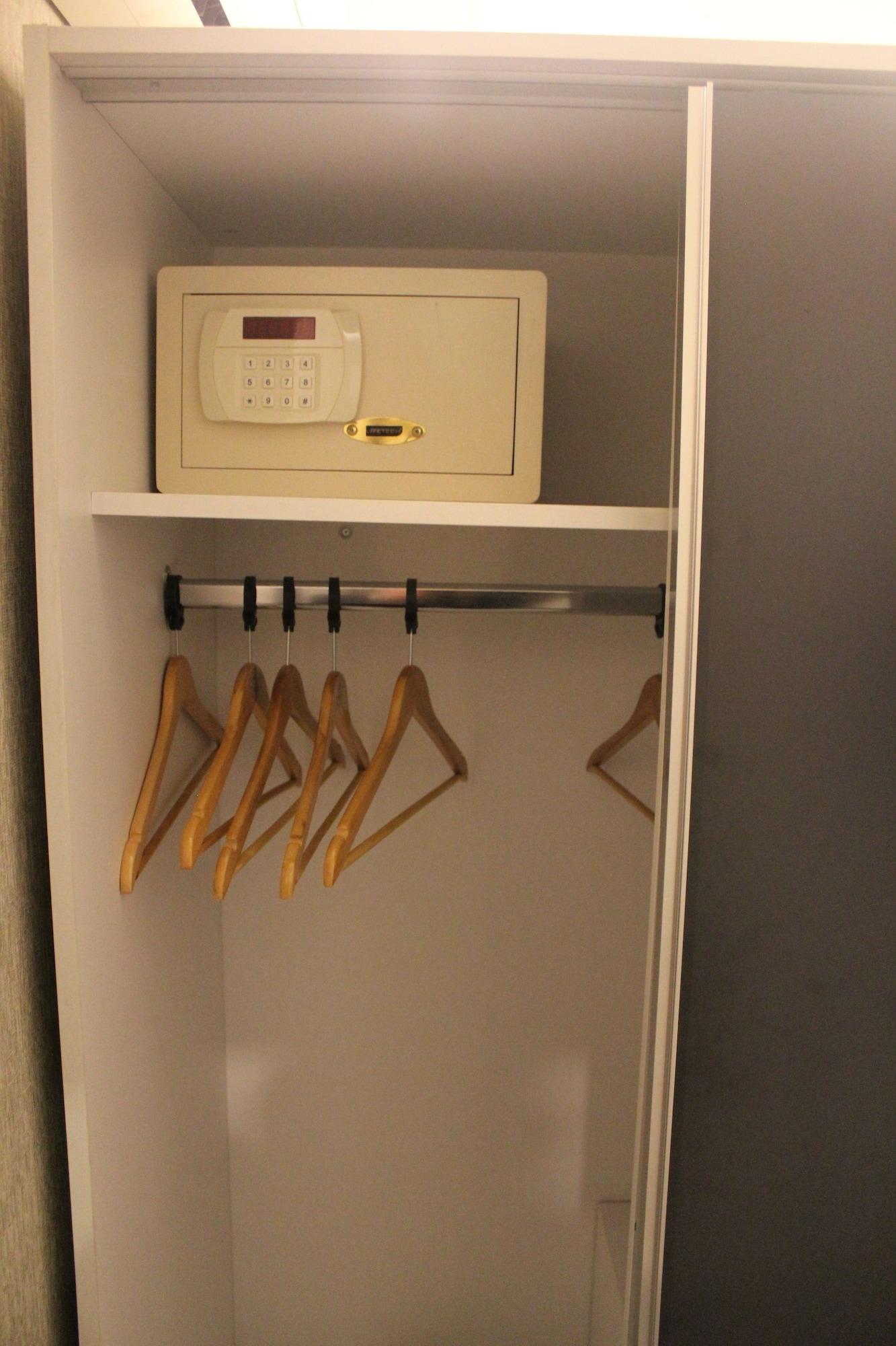 Hotel Taksim Home Istanboel Buitenkant foto