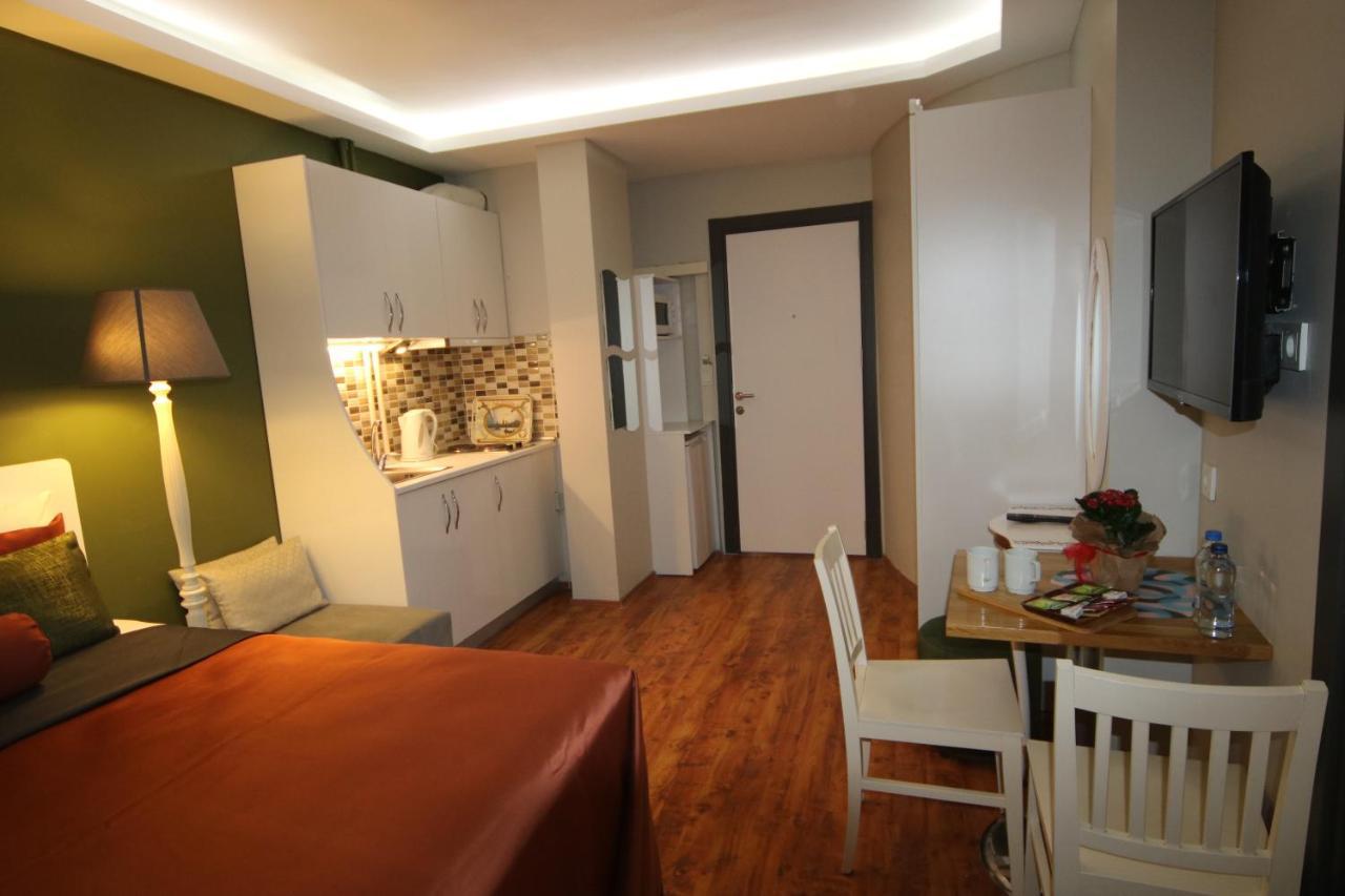 Hotel Taksim Home Istanboel Buitenkant foto