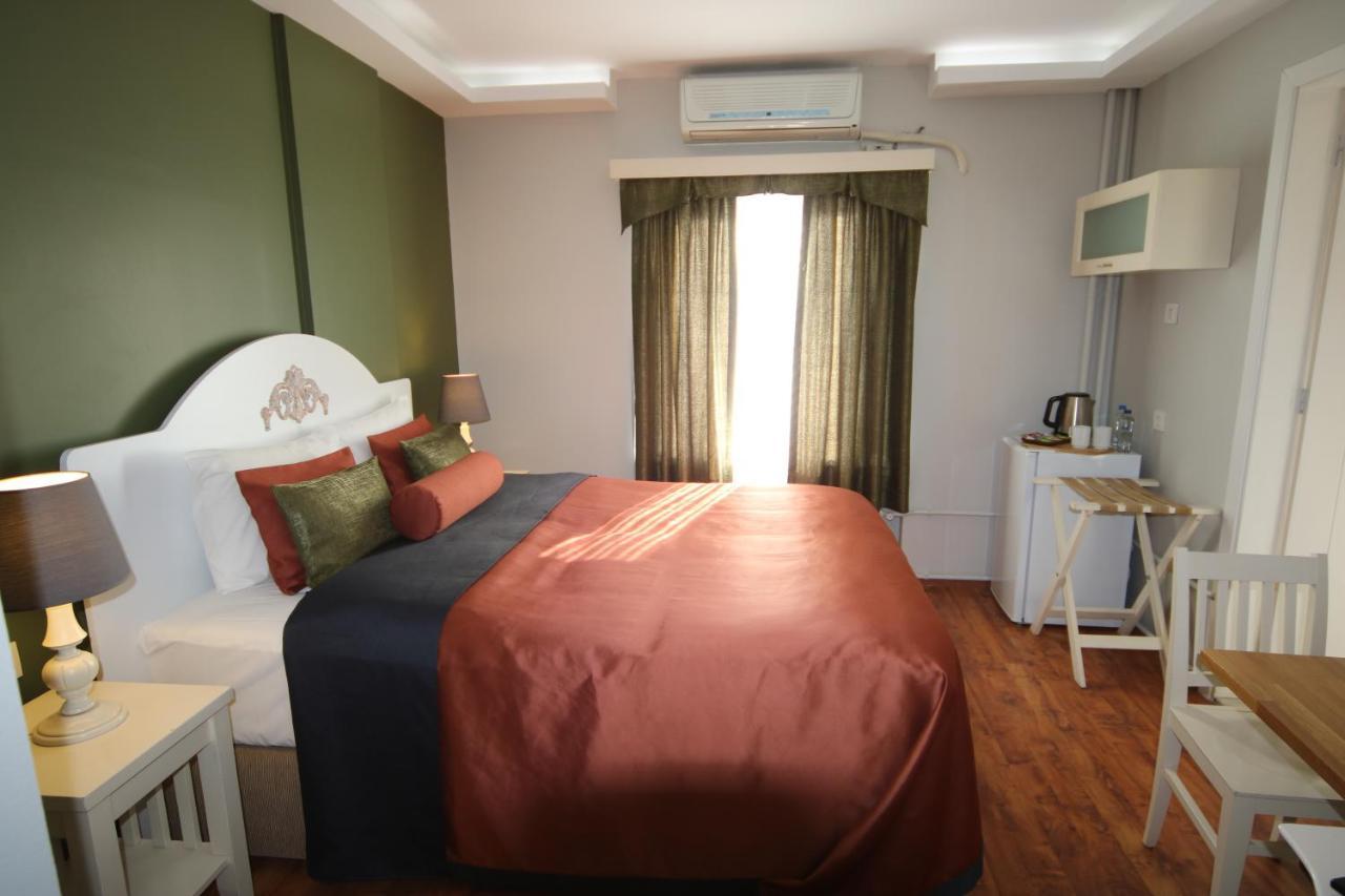 Hotel Taksim Home Istanboel Buitenkant foto